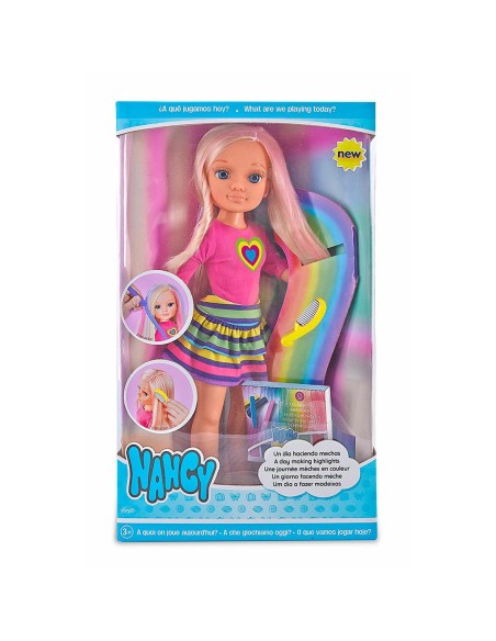 NANCY UN DÍA HACIENDO MECHAS. FAMOSA. COMPRAR