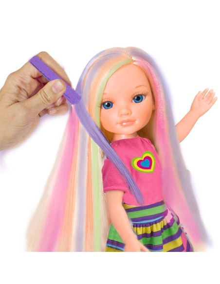 NANCY UN DÍA HACIENDO MECHAS. FAMOSA. COMPRAR