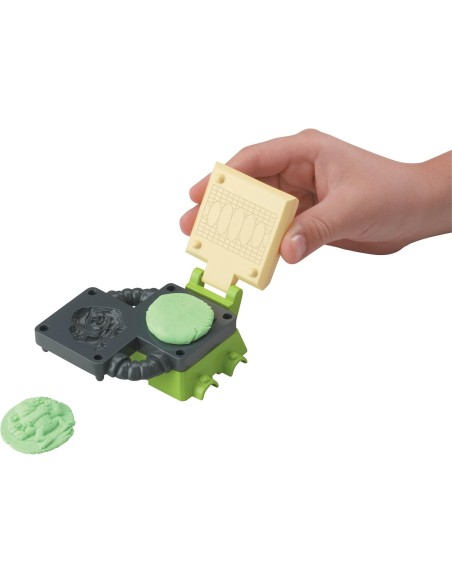 BEN 10 ALIEN FORCE NOU LABORATORI ALIENÍGENA. BANDAI