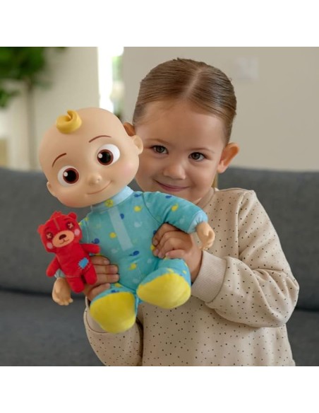 MUÑECO COCOMELON JJ MUSICAL. BANDAI.