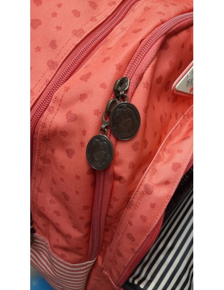 MOCHILA SANTORO GORJUSS TRIPLE BOLSILLOS. BUSQUETS